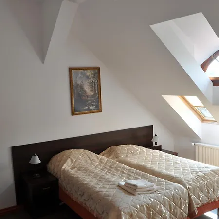 Alloggio per agriturismo Dworek Bogdanka