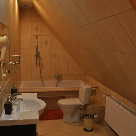 Dworek Bogdanka Trzebin